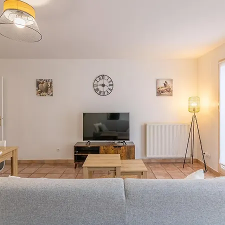 Appart Haut Standing BRUNNERA - WIFI&PARKING - 2 MIN Gare Apartment *